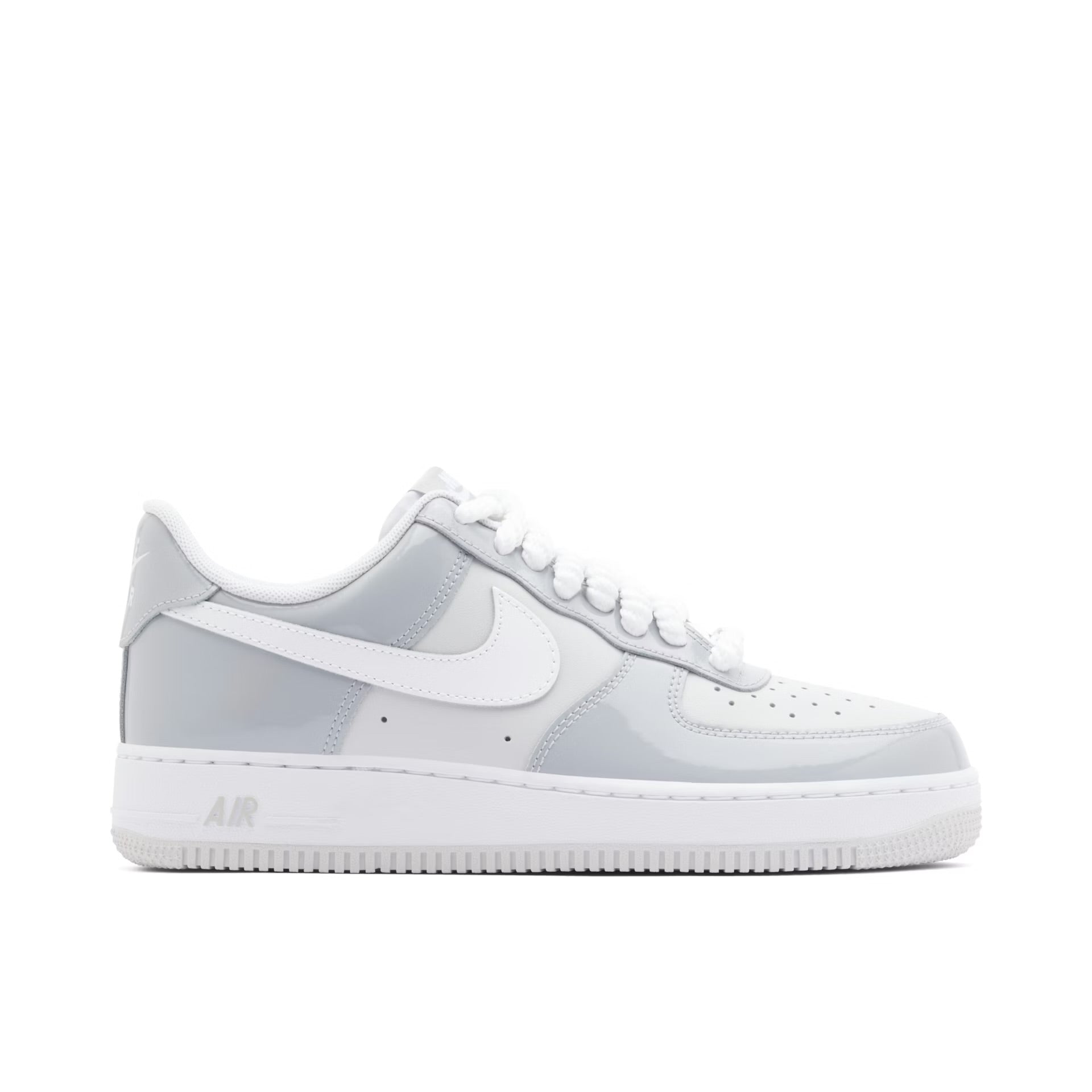 Air Force 1 LV8 Wolf Grey